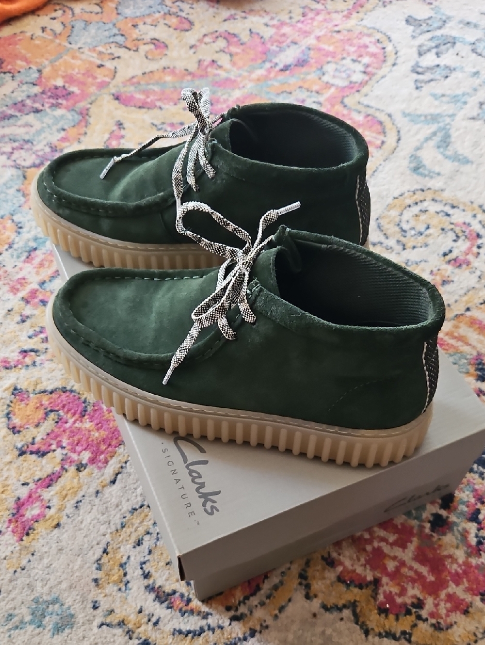 Green Suede Clarks - Picture 2 of 4